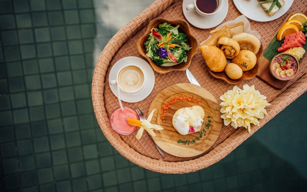 Floating Breakfast
